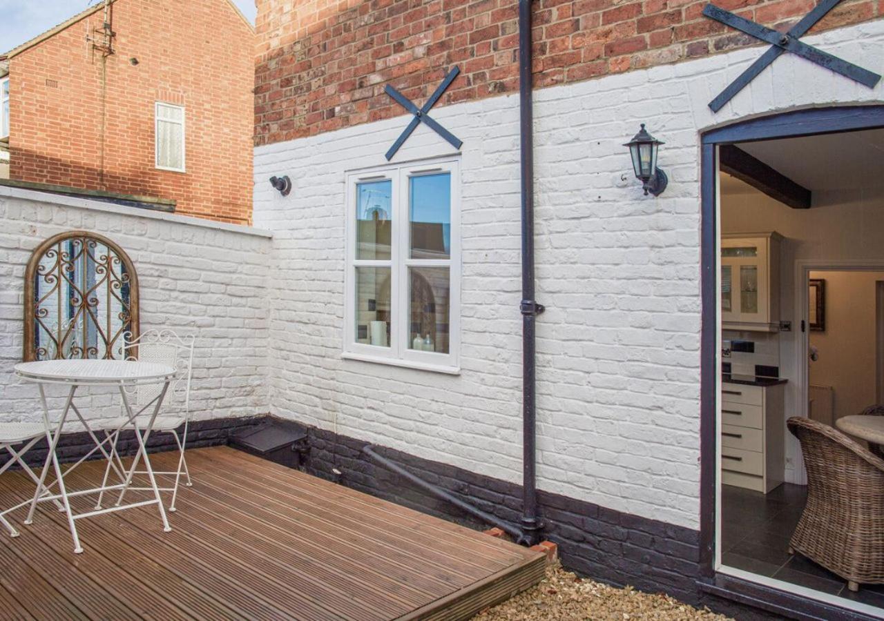 Charming 2 Bed House In Tewkesbury Centre Villa Exterior photo